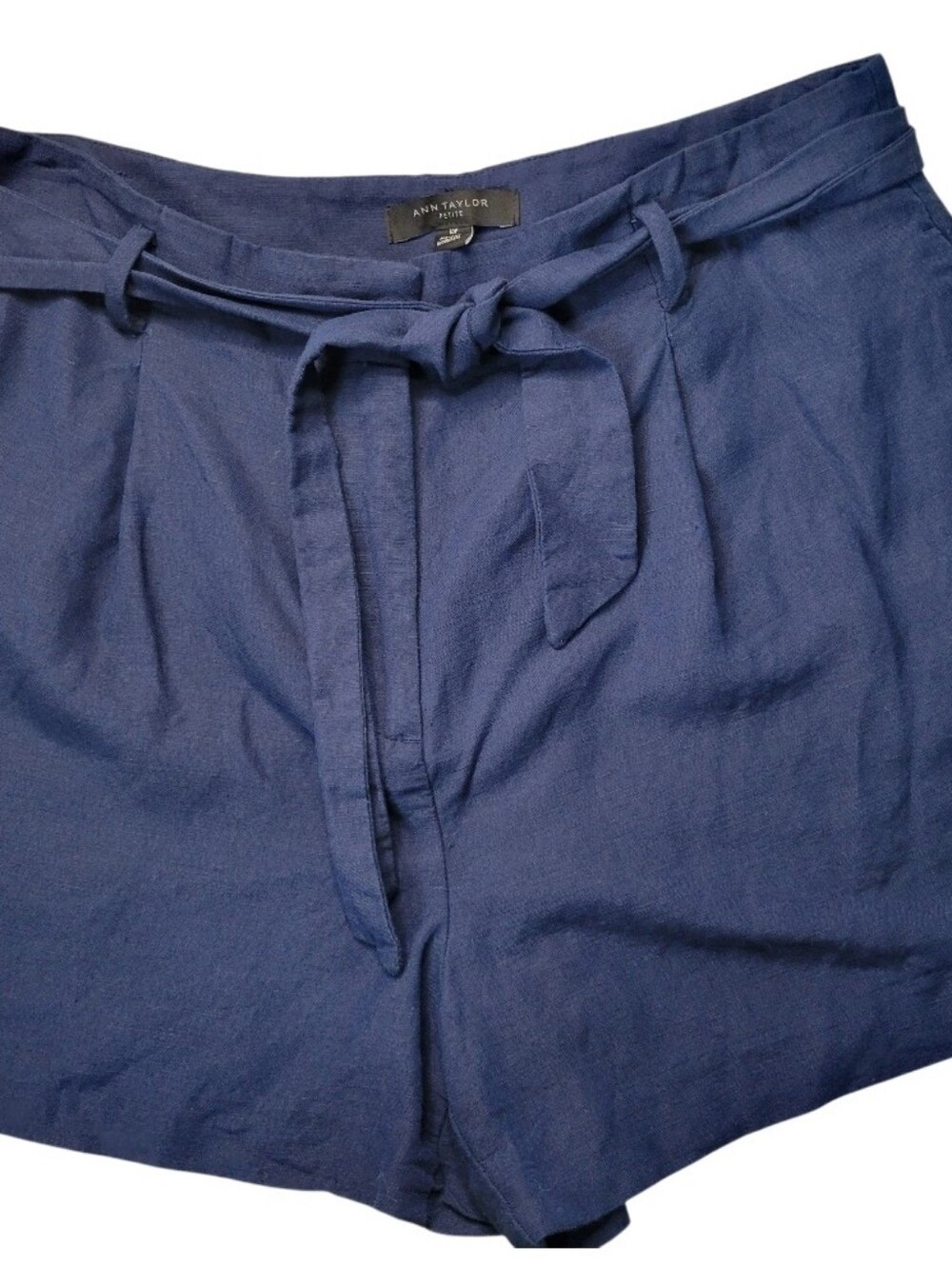 Linen shorts Ann Taylor navy blue women's size 10P loose bag tie waist